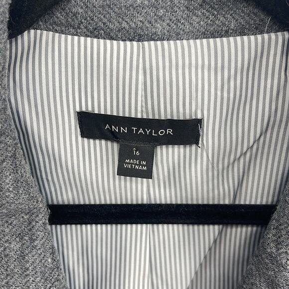 Ann Taylor wool blend single double breasted button oversized blazer overcoat 16 - Picture 5 of 6